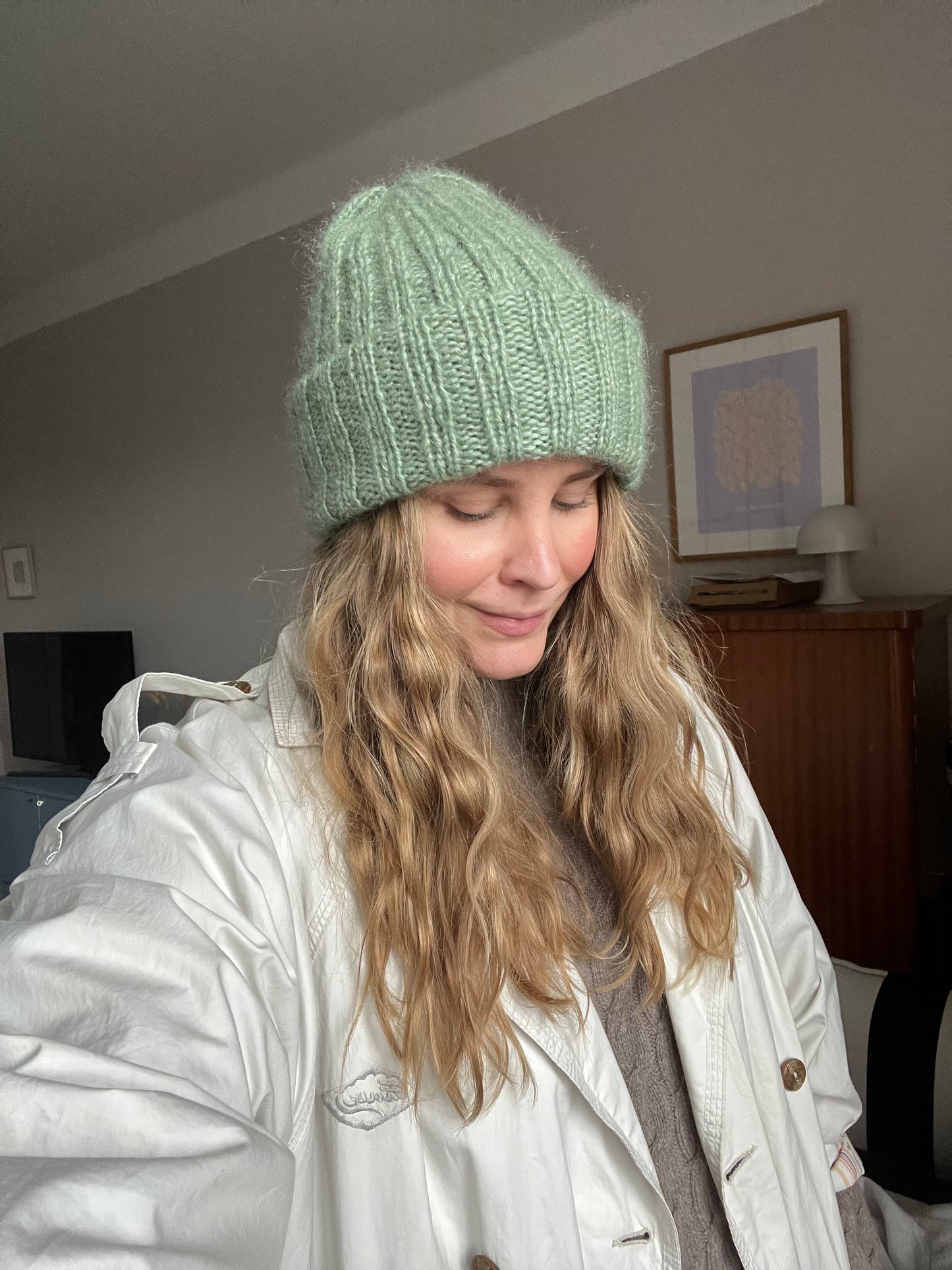 Helka Hat - English